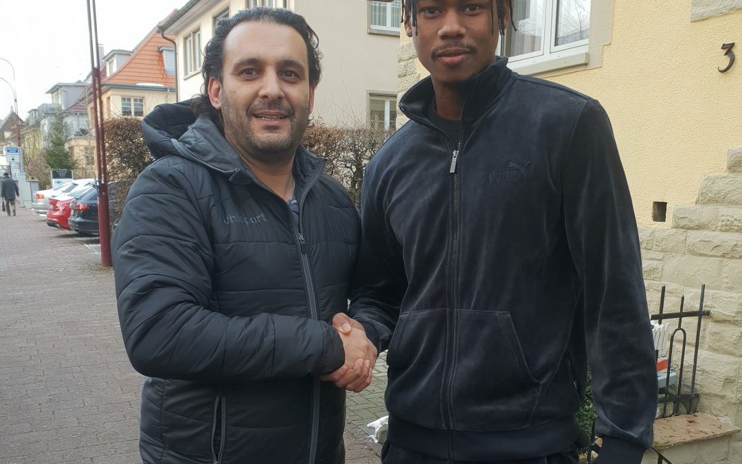 Ein robuster US-Sechser für den FC08