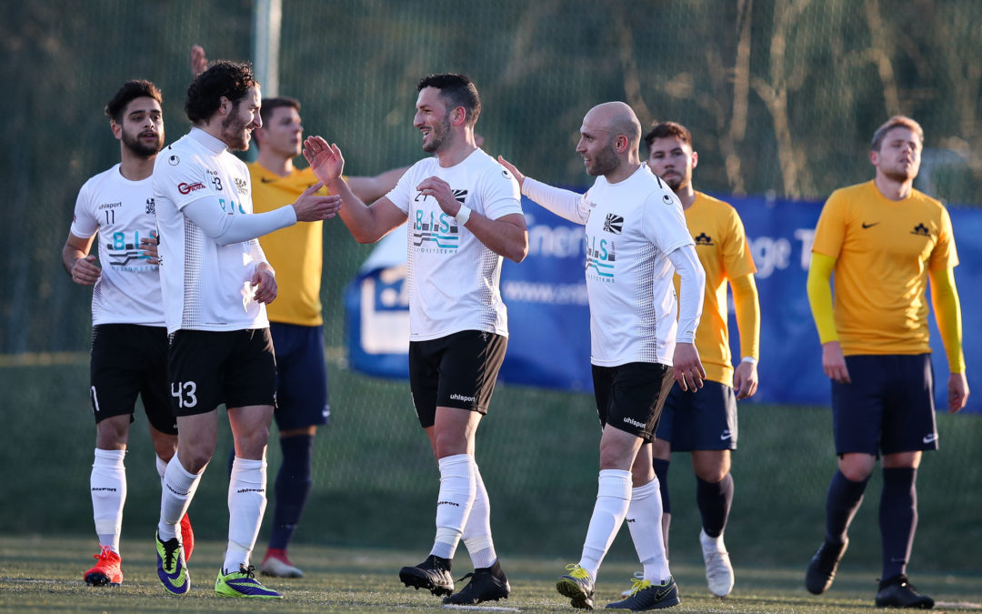 U23 macht es lange spannend